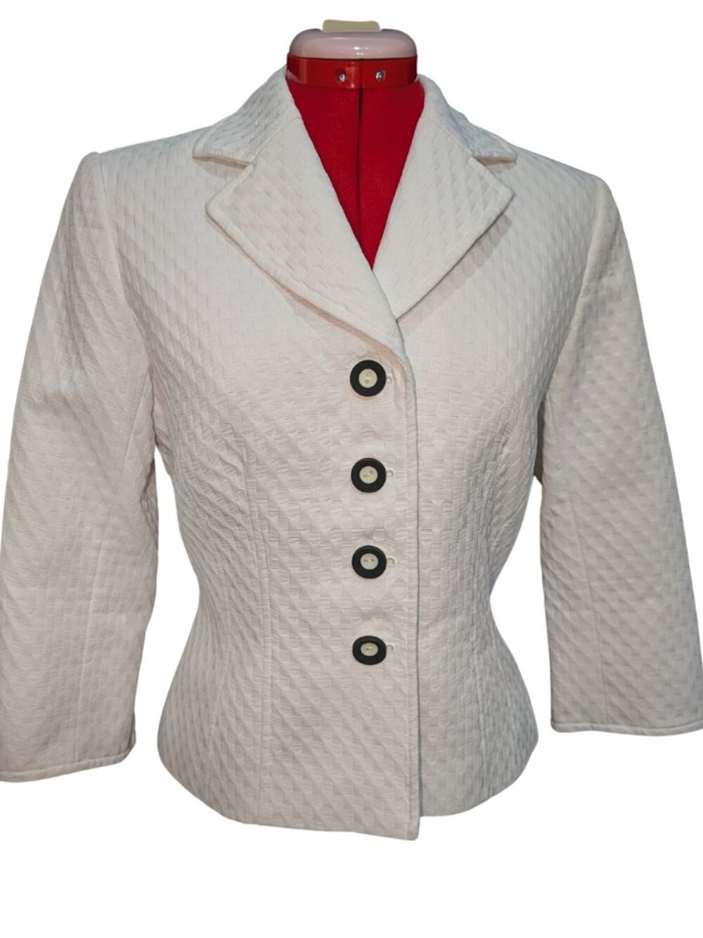 Maggy L Textured Blazer